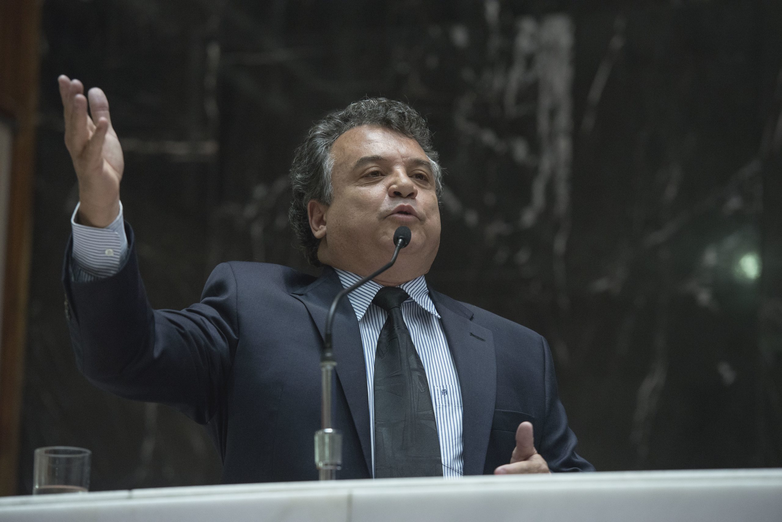 OAB Barro Preto - Deputado Alencar conquistou verba para hospital do Serro