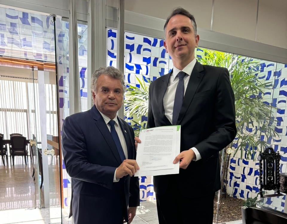 Deputado Alencar da Silveira Jr - Alencar quer proibir apostas que dependam de conduta individual no Brasil