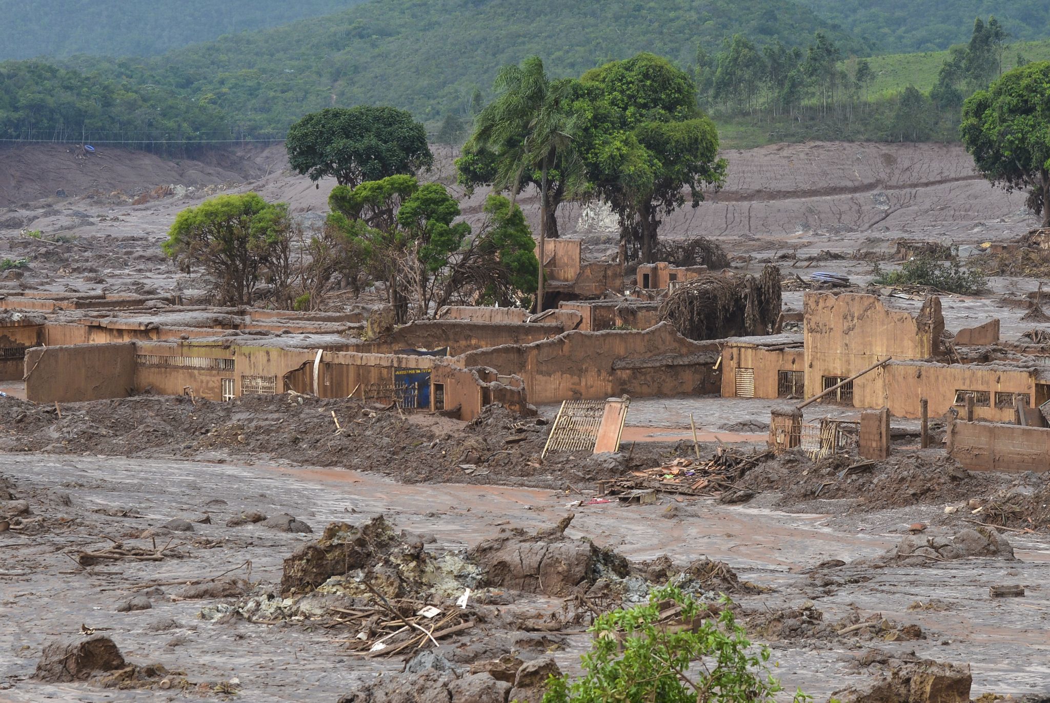 OAB Barro Preto - Deputado quer que justiça bloqueie bens da Samarco