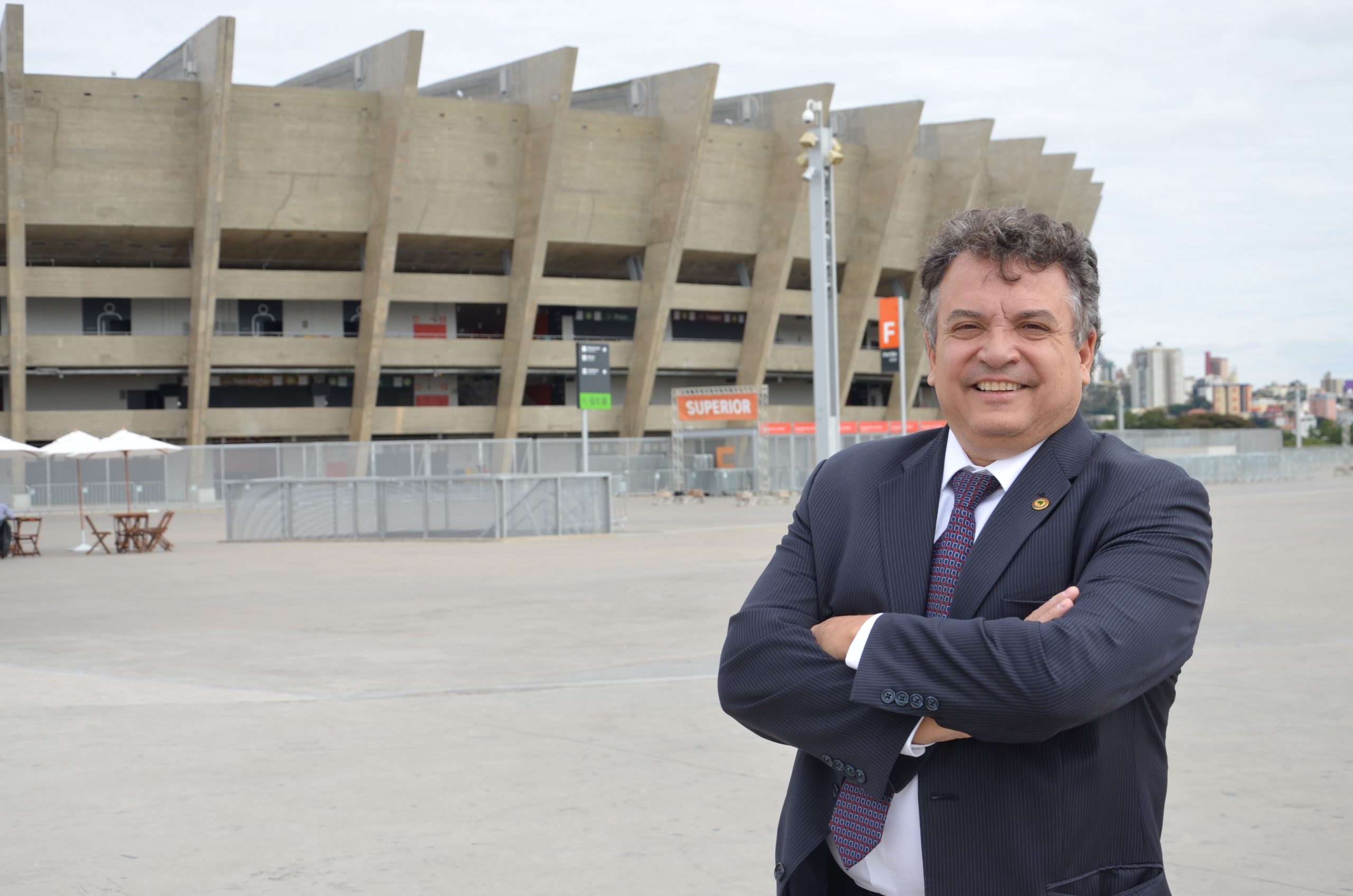 OAB Barro Preto - Autor considera constitucional a lei que libera as bebidas nos estádios