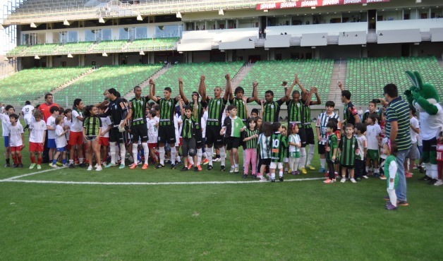 OAB Barro Preto - Deputado pretende anular determinação da CBF sobre a entrada de crianças em campo